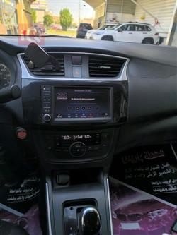 نیسان سێنترا